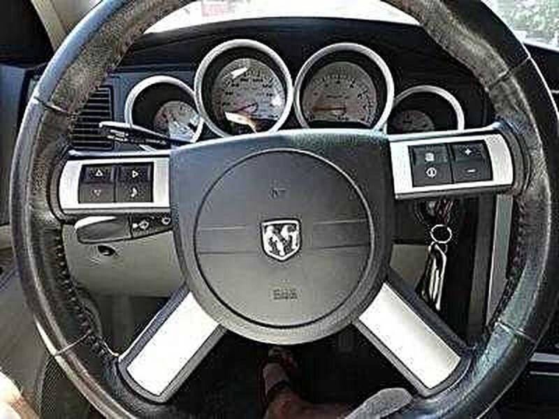 2007 Dodge Charger SRT-8