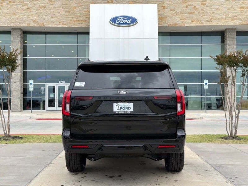 2026 Ford Expedition Platinum