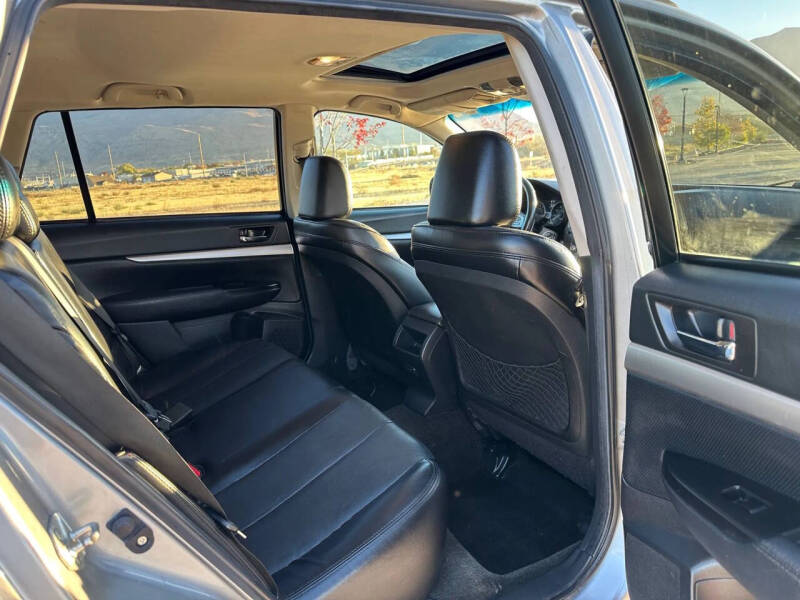 2011 Subaru Outback 2.5i Limited