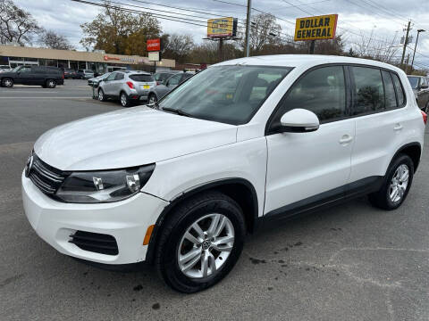 2013 Volkswagen Tiguan for sale at paniagua auto sales 3 in Dalton GA