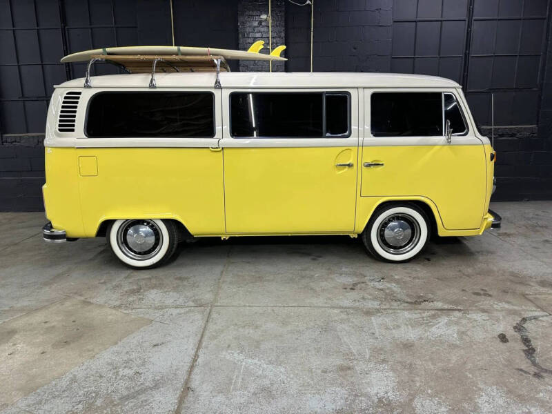 1973 Volkswagen Bus