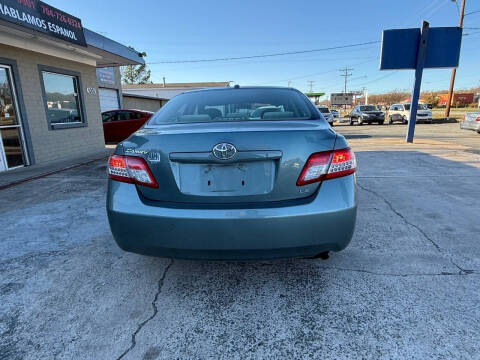 2010 Toyota Camry LE