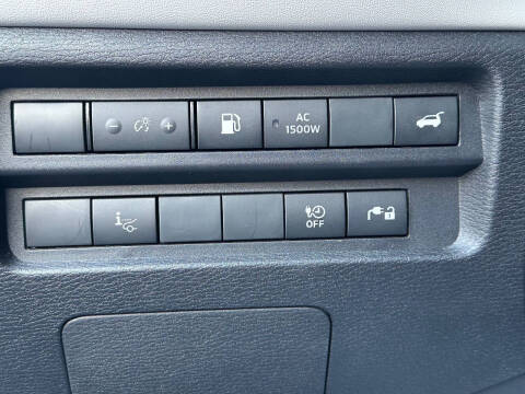 2023 Mitsubishi Outlander PHEV SEL