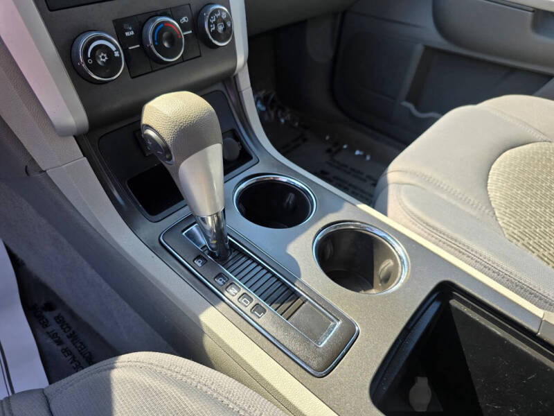 2012 Chevrolet Traverse LS