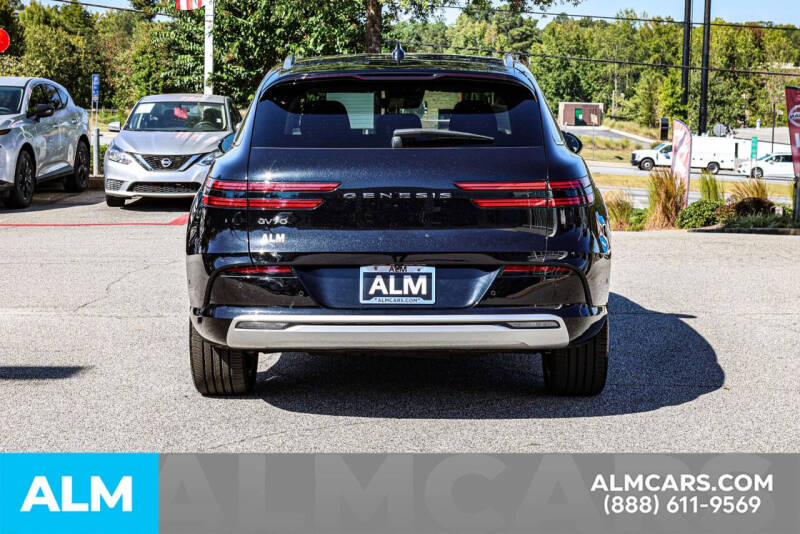 2024 Genesis Electrified GV70