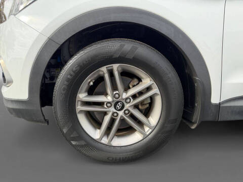 2020 Hyundai Santa Fe SE