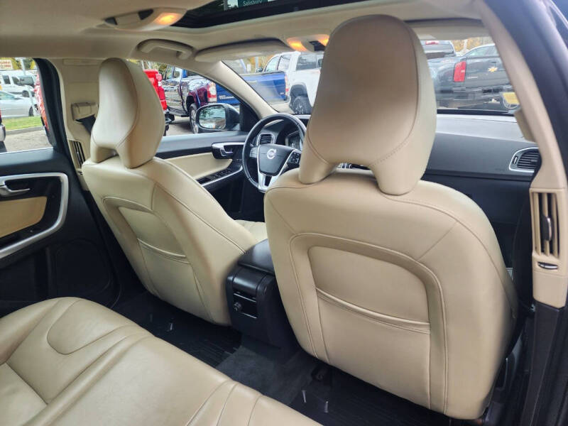 2017 Volvo V60 T5 Premier