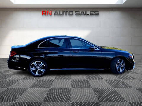 2018 Mercedes-Benz E-Class E 300