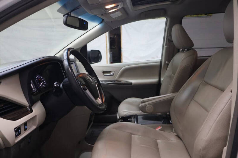 2017 Toyota Sienna