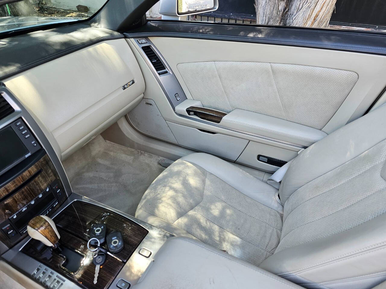 2006 Cadillac XLR-V 22
