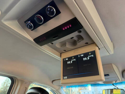 2014 Chrysler Town and Country Touring