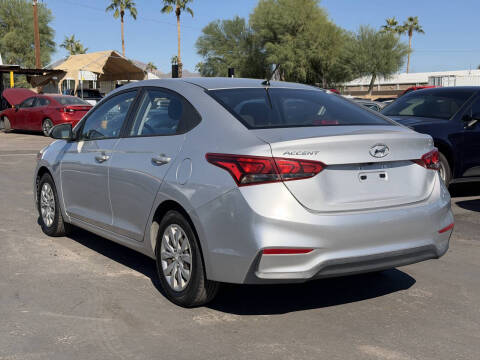2020 Hyundai Accent SE