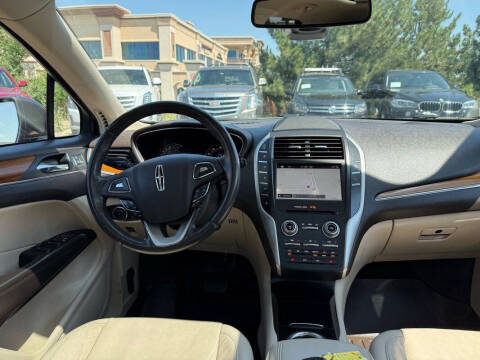 2017 Lincoln MKC Select