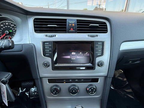 2015 Volkswagen Golf