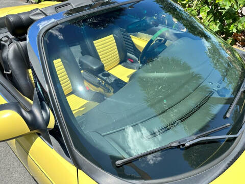 2002 Ford Thunderbird Deluxe