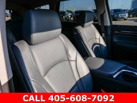 2020 Buick Enclave Essence