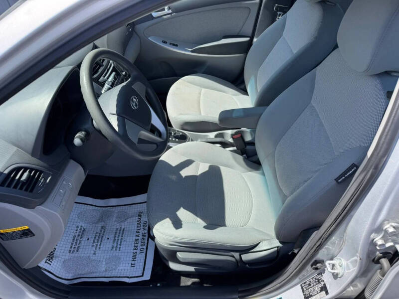 2014 Hyundai Accent GLS