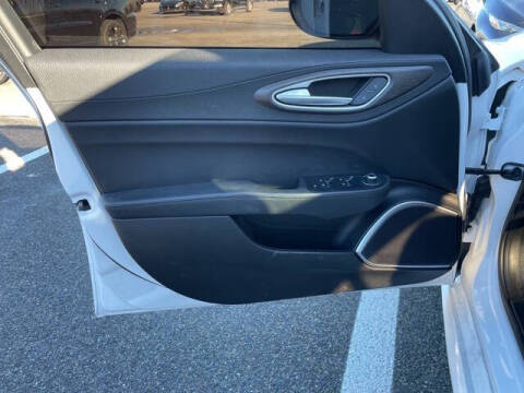 2022 Alfa Romeo Giulia Ti