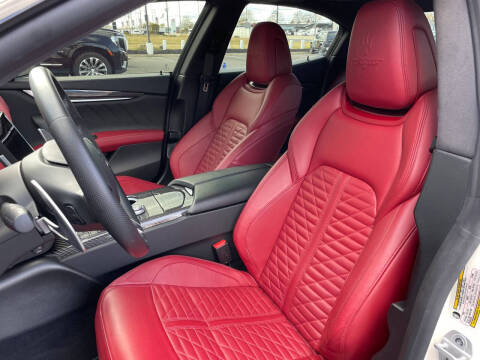 2023 Maserati Ghibli Trofeo