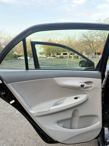 2009 Toyota Corolla LE