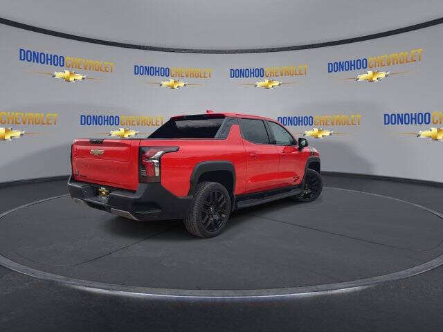 2025 Chevrolet Silverado EV LT