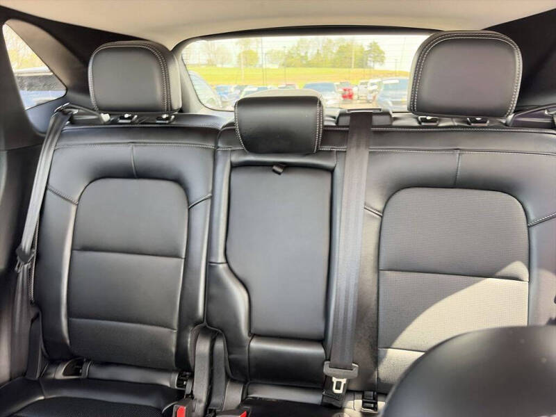 2025 Ford Escape Platinum