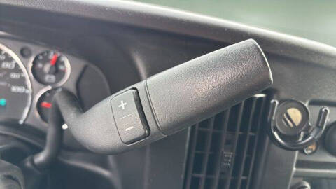 2022 Chevrolet Express LS 3500