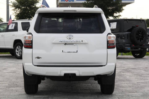 2024 Toyota 4Runner SR5