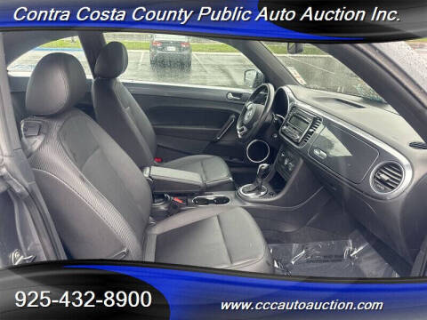 2013 Volkswagen Beetle