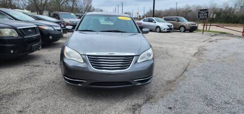 2013 Chrysler 200 for sale at Anthony's Auto Sales of Texas, LLC in La Porte TX