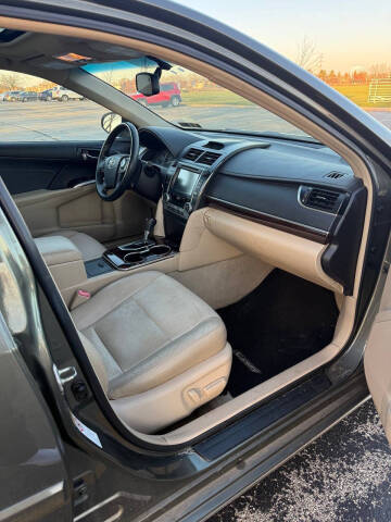 2014 Toyota Camry XLE V6