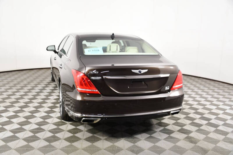 2019 Genesis G90