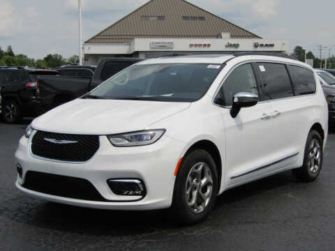 2023 Chrysler Pacifica for sale at Brunswick Auto Mart in Brunswick OH