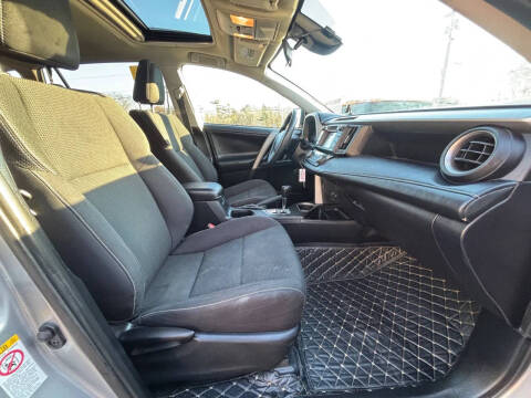 2017 Toyota RAV4 XLE