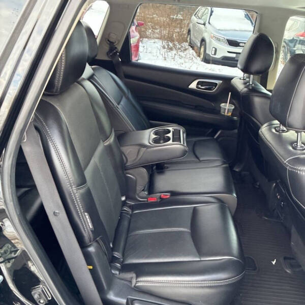 2019 Nissan Pathfinder Platinum