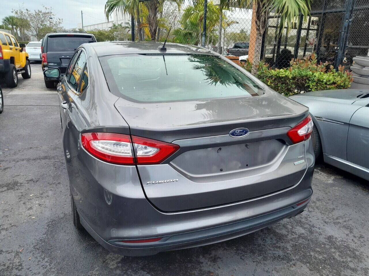 2014 Ford Fusion Sedan - $7,950
