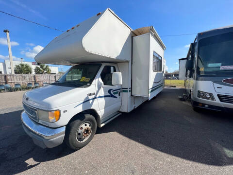 2000 Four Winds 31s for sale at Florida Coach Trader, Inc. in Tampa FL