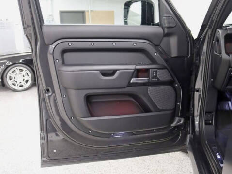 2023 Land Rover Defender