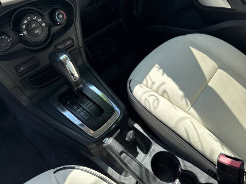 2013 Ford Fiesta Titanium