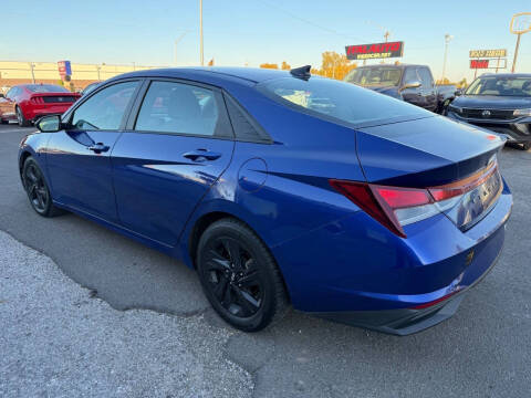 2021 Hyundai Elantra SEL