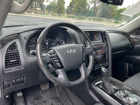 2020 Infiniti QX80 Luxe