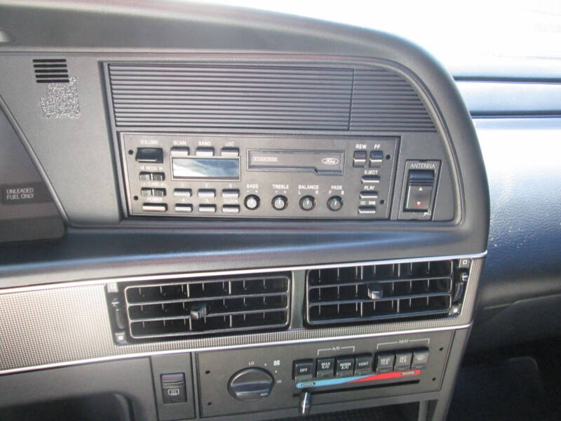 1992 Ford Thunderbird