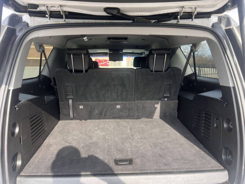 2016 Chevrolet Suburban LT