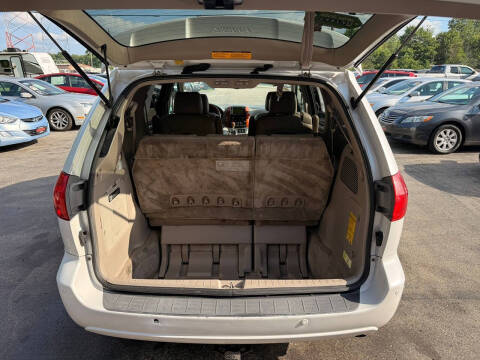 2008 Toyota Sienna XLE