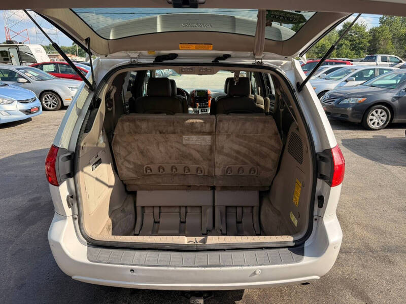 2008 Toyota Sienna XLE
