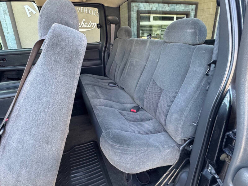 2003 Chevrolet Silverado 2500HD LS