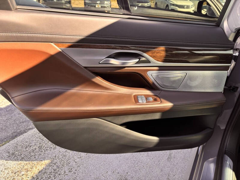 2022 BMW 7 Series 750i xDrive