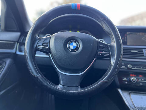 2016 BMW 5 Series 528i