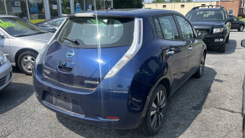 2016 Nissan LEAF S-30