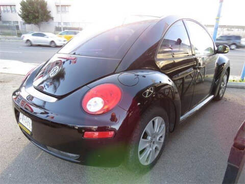 2008 Volkswagen New Beetle S PZEV